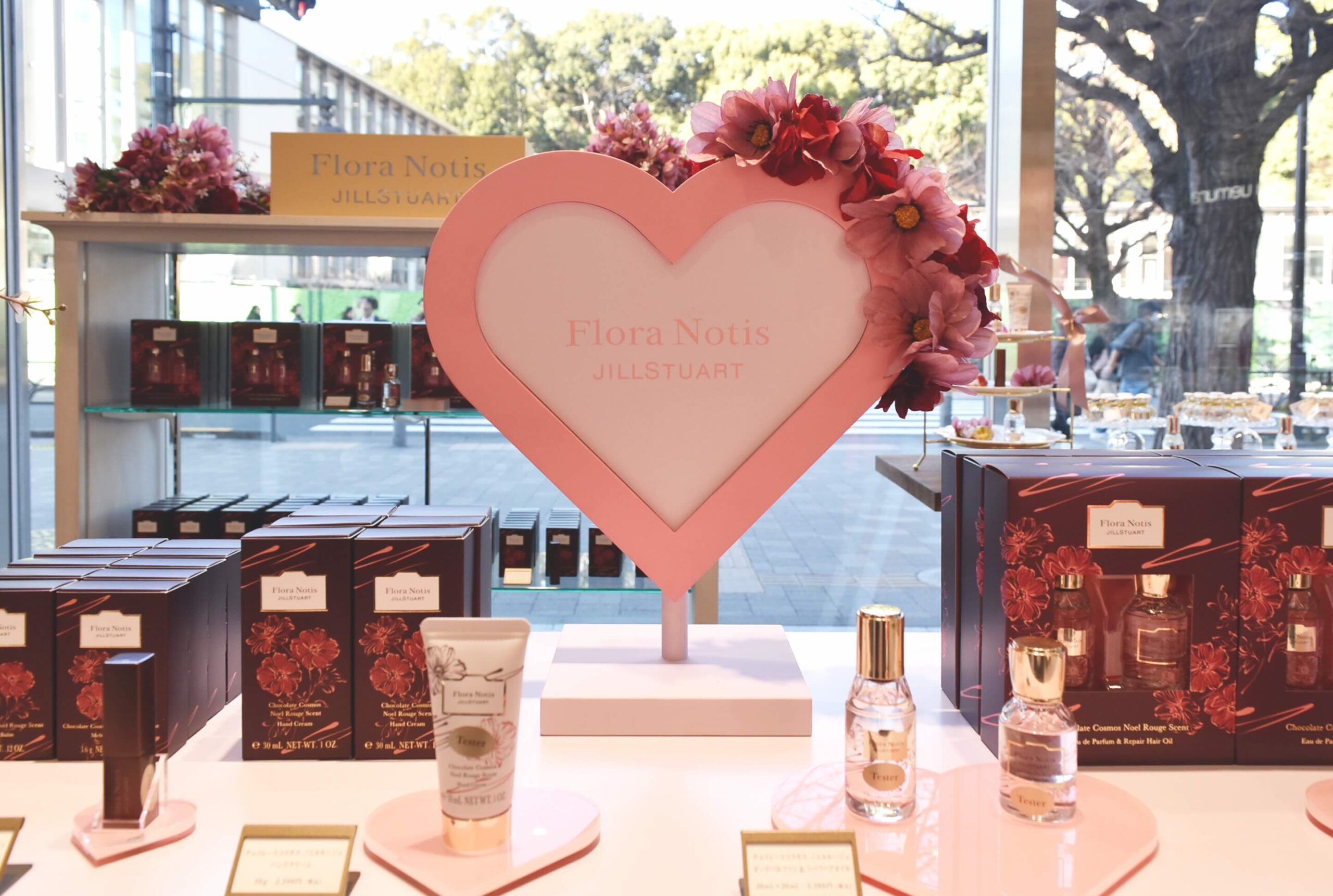 @cosmepopup_paul&joe1